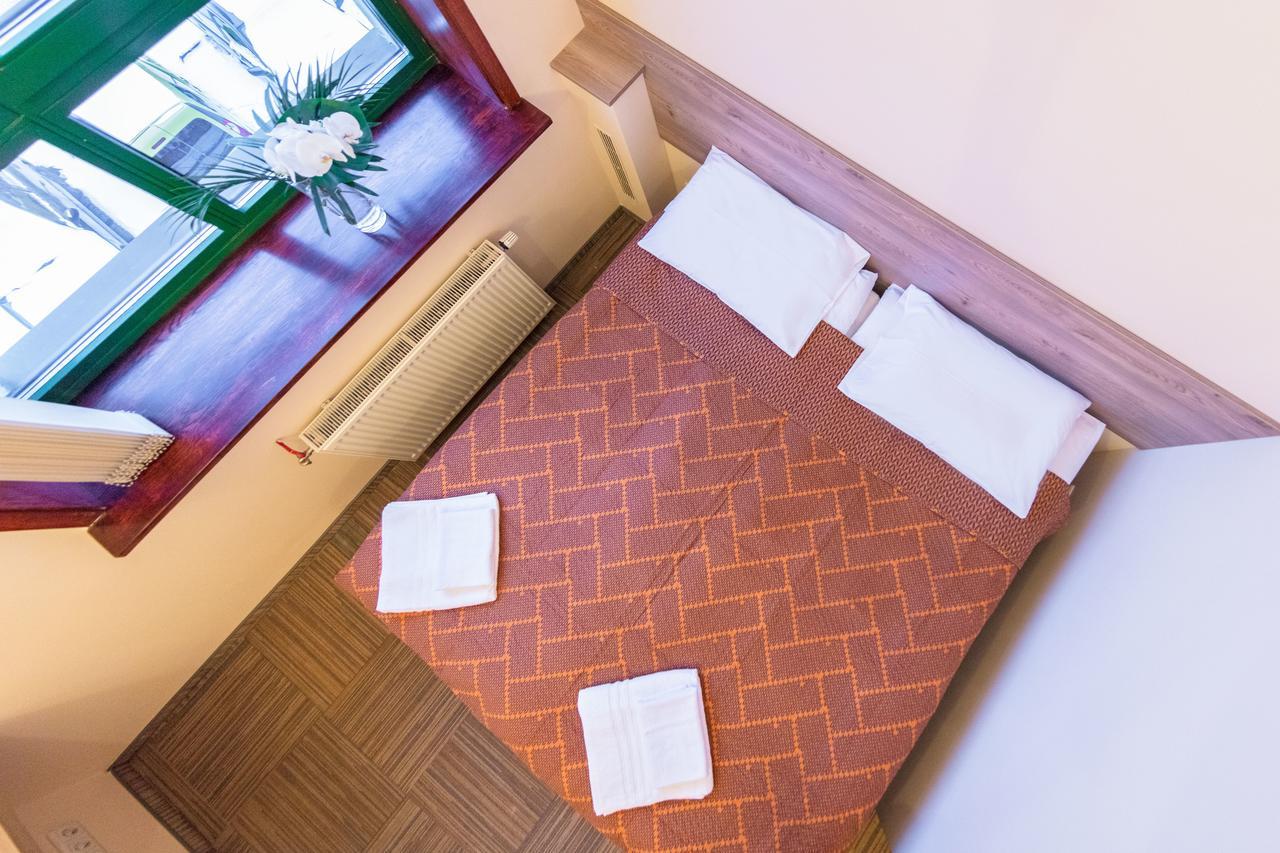 Hotel Simple Plus VNO Eksteriør billede