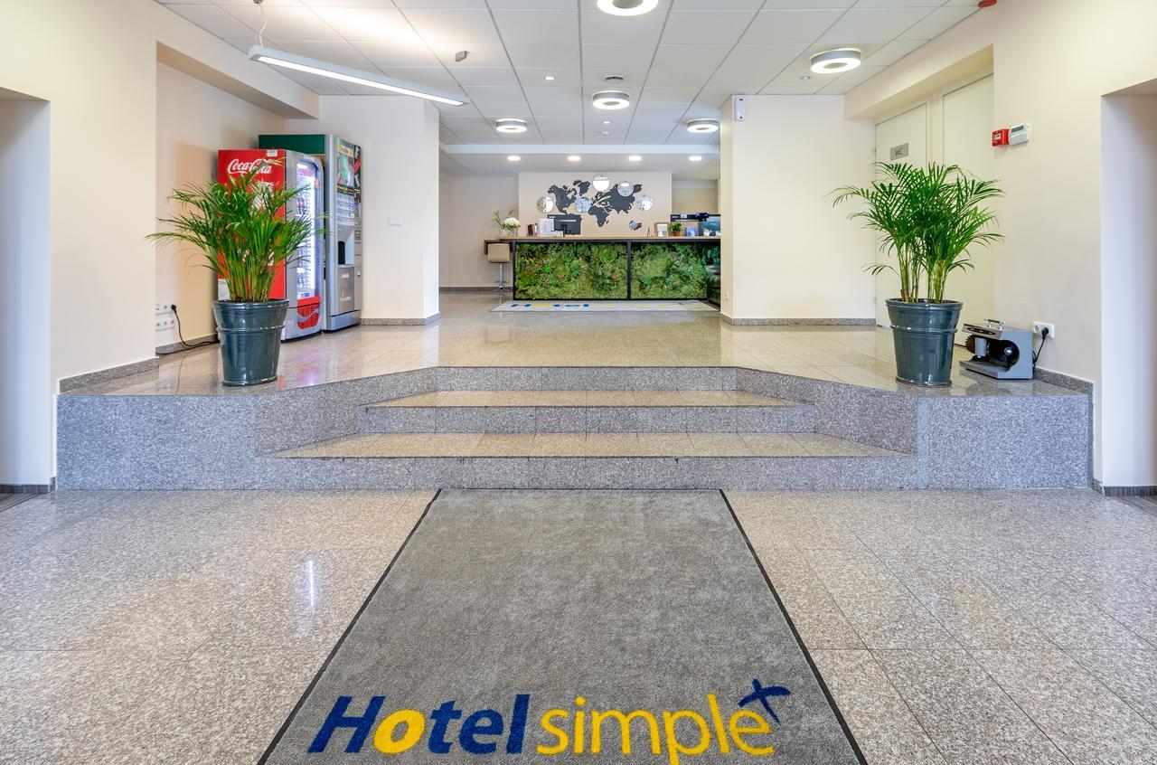 Hotel Simple Plus VNO Eksteriør billede